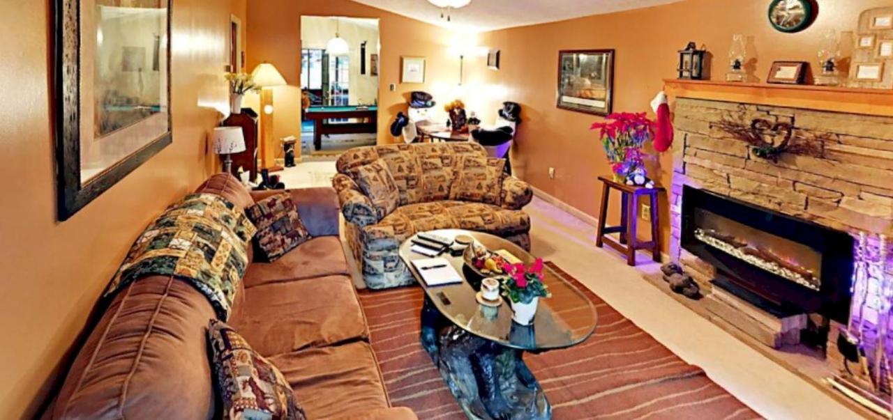 Cozy Creek Cabin Pigeon Forge Extérieur photo